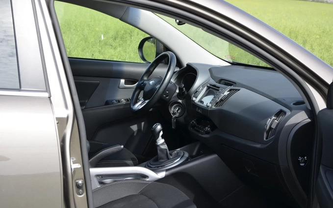 Kia Sportage cena 62500 przebieg: 89801, rok produkcji 2015 z Sompolno małe 781